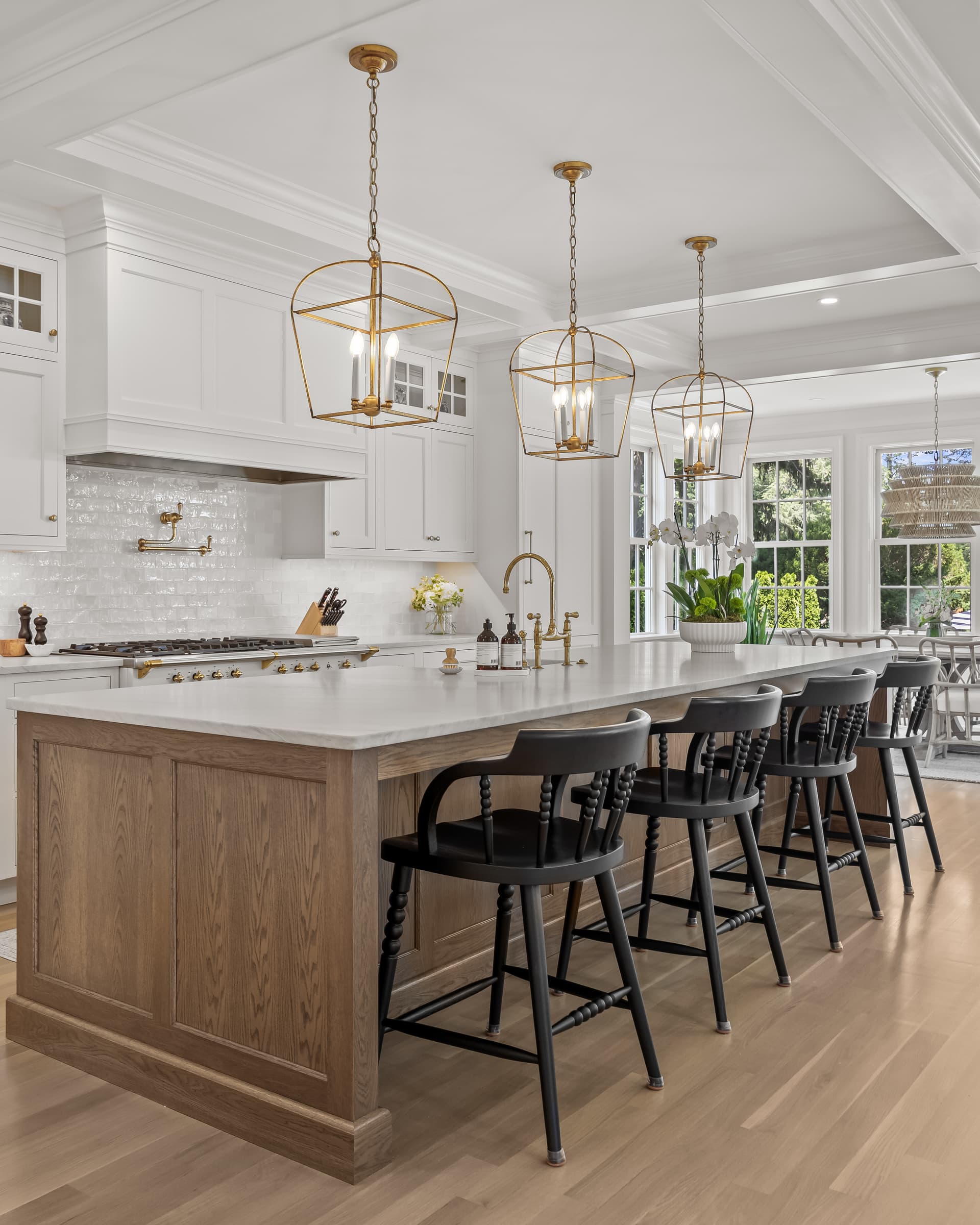Kitchen with an island and pendant lighting
