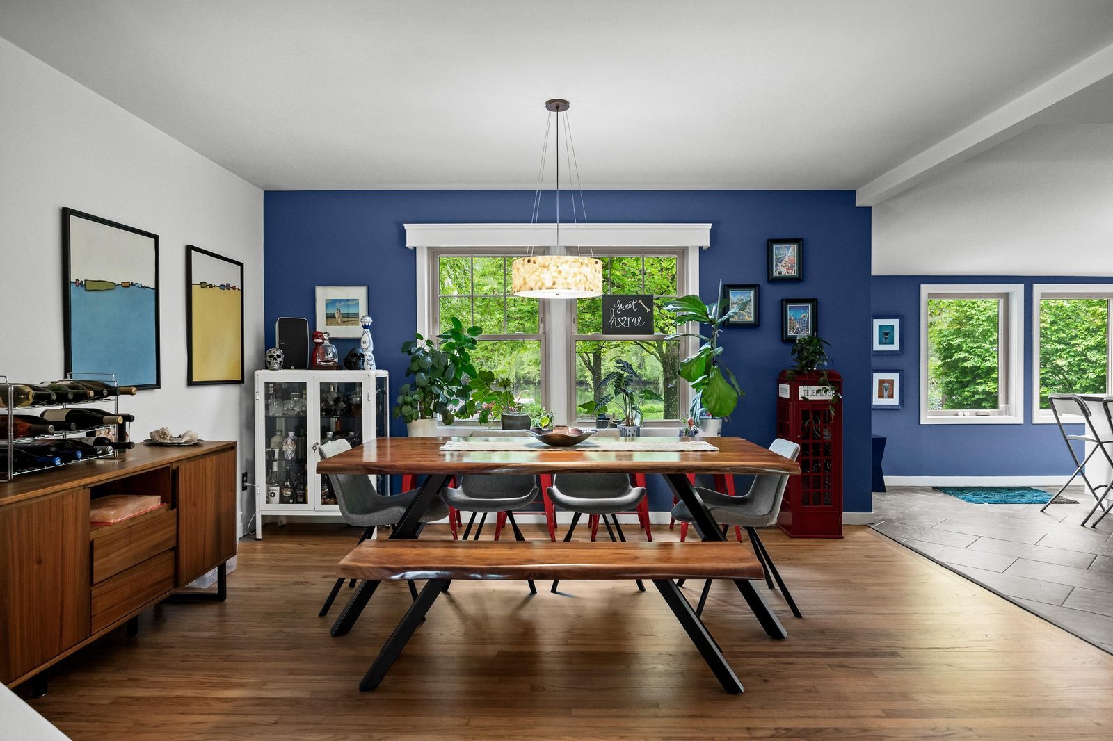 Dining room blue accent, Medford NJ